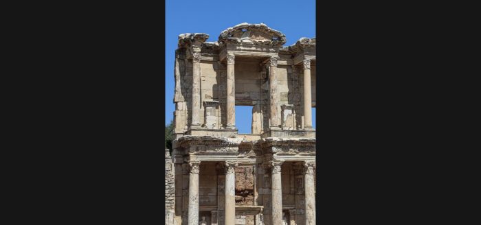 turquia-efeso-biblioteca